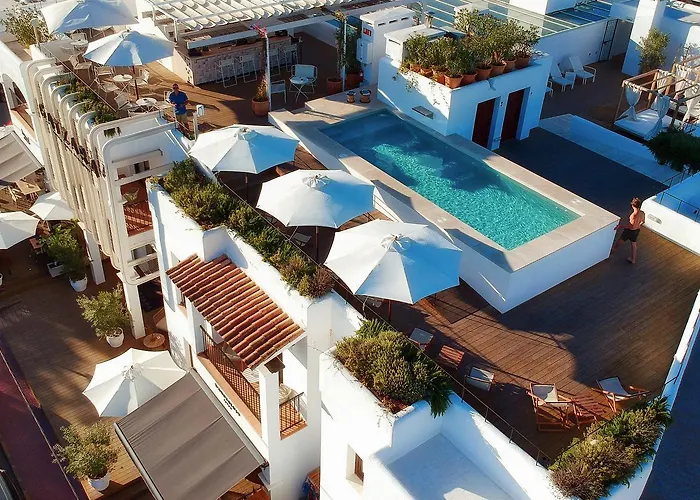 Gatzara Suites Santa Gertrudis